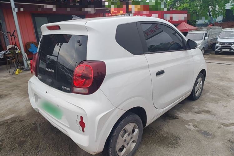 Used Roewe Clever 2021 302 km New Four-Seater Super-Efficient Version Rear Right 45 Deg