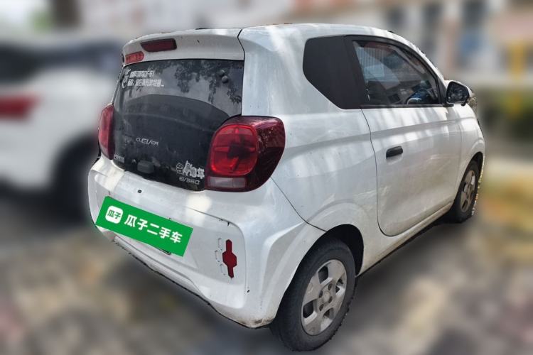 Used Roewe Clever 2021 302 km New Four-Seater Super-Efficient Version Rear Right 45 Deg