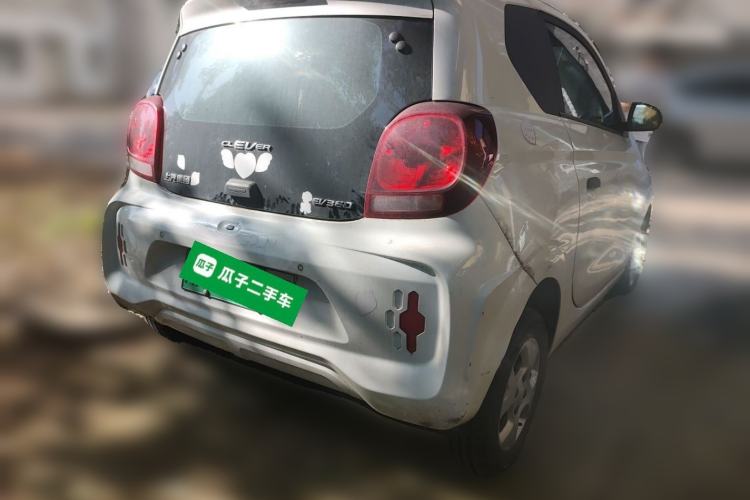 Used Roewe Clever 2021 302 km New Four-Seater Super-Efficient Version Rear Right 45 Deg