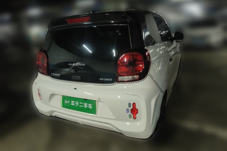 Used Roewe Clever 2021 302 km New Four-Seater Super-Efficient Version Rear Right 45 Deg