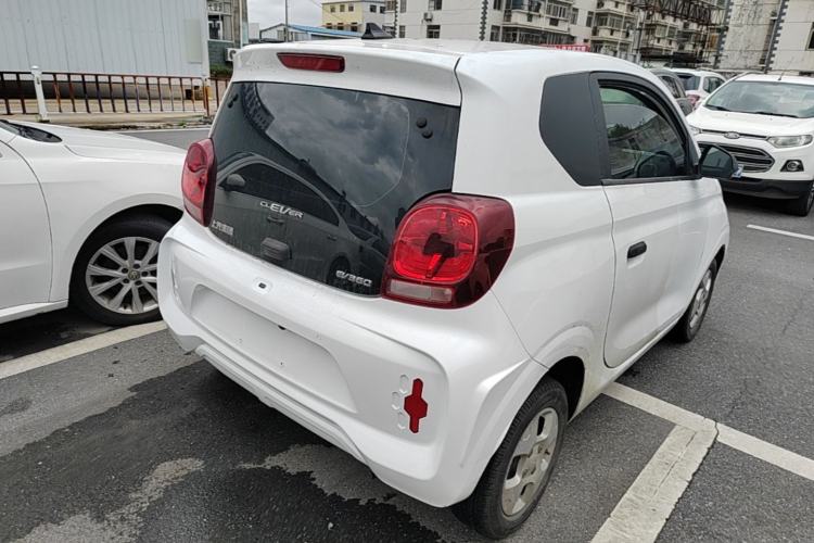 Used Roewe Clever 2021 302 km New Four-Seater Super-Efficient Version Rear Right 45 Deg