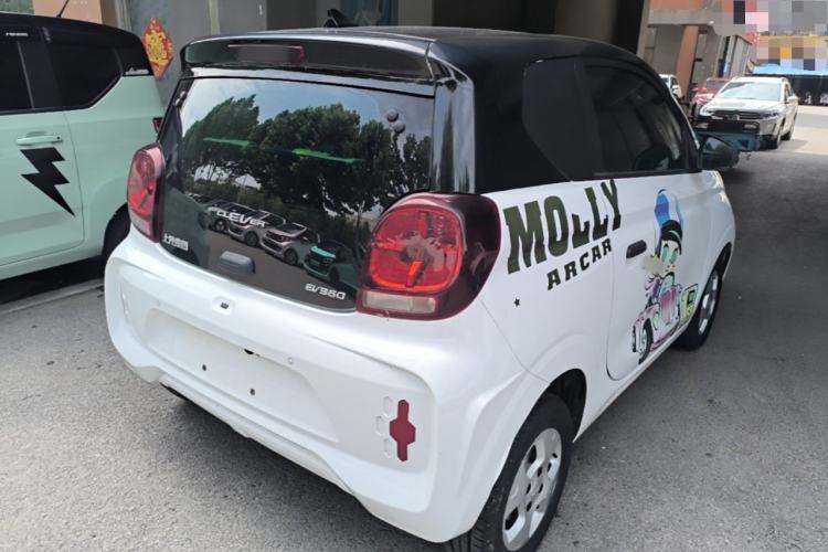 Used Roewe Clever 2021 302 km New Four-Seater Super-Efficient Version Rear Right 45 Deg