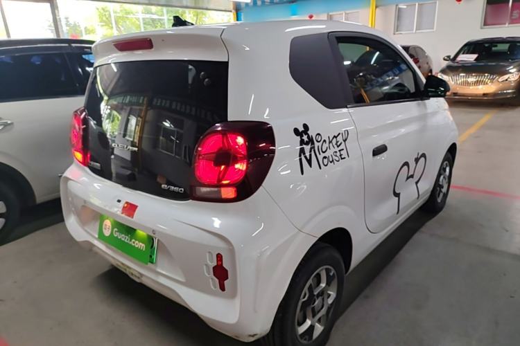Used Roewe Clever 2021 302 km New Four-Seater Super-Efficient Version Rear Right 45 Deg