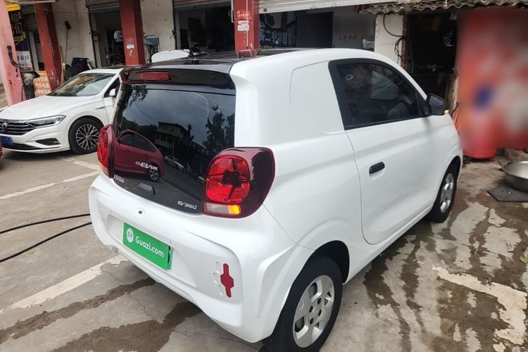 Used Roewe Clever 2021 302km Excellence Edition Rear Right 45 Deg
