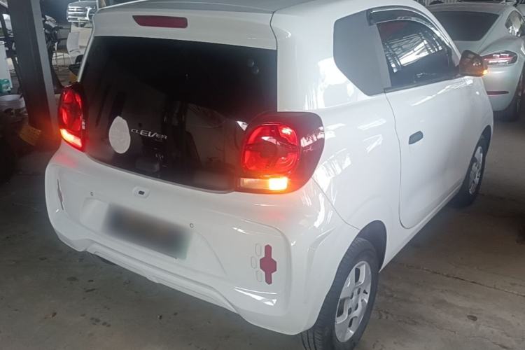 Used Roewe Clever 2021 302km Excellence Edition Rear Right 45 Deg