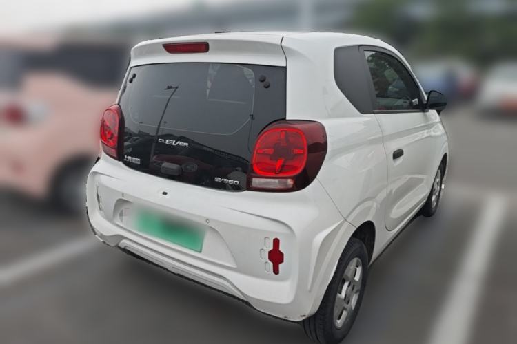 Used Roewe Clever 2021 302 km New Four-Seater Super-Efficient Version Rear Right 45 Deg