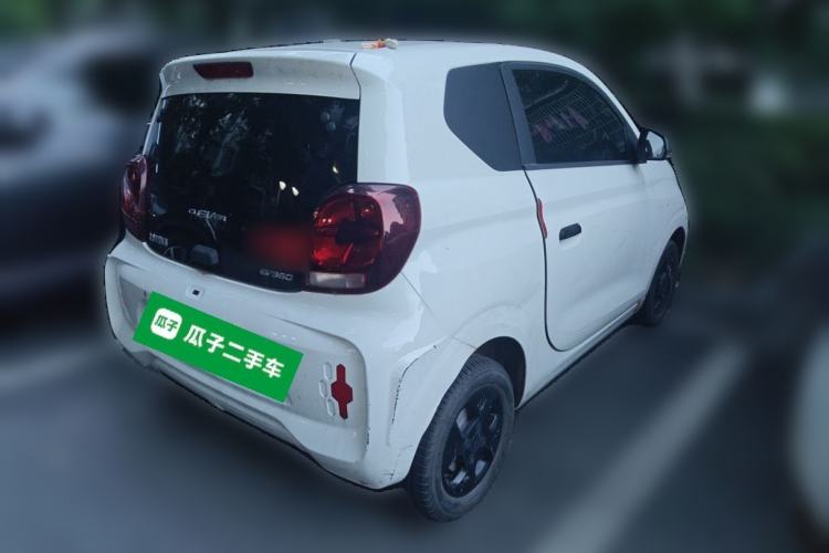 Used Roewe Clever 2021 302 km New Four-Seater Super-Efficient Version Rear Right 45 Deg