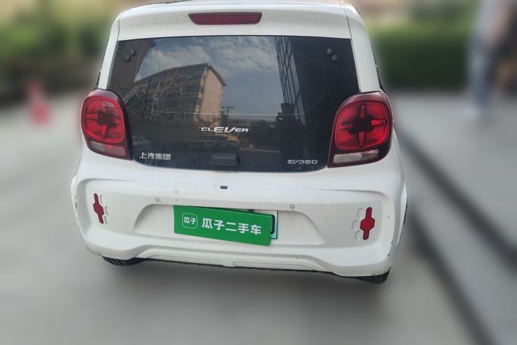 Used Roewe Clever 2021 302 km New Four-Seater Super-Efficient Version Rear