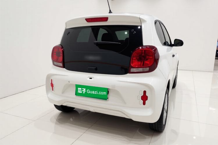 Used Roewe Clever 2021 302 km New Four-Seater Super-Efficient Version Rear