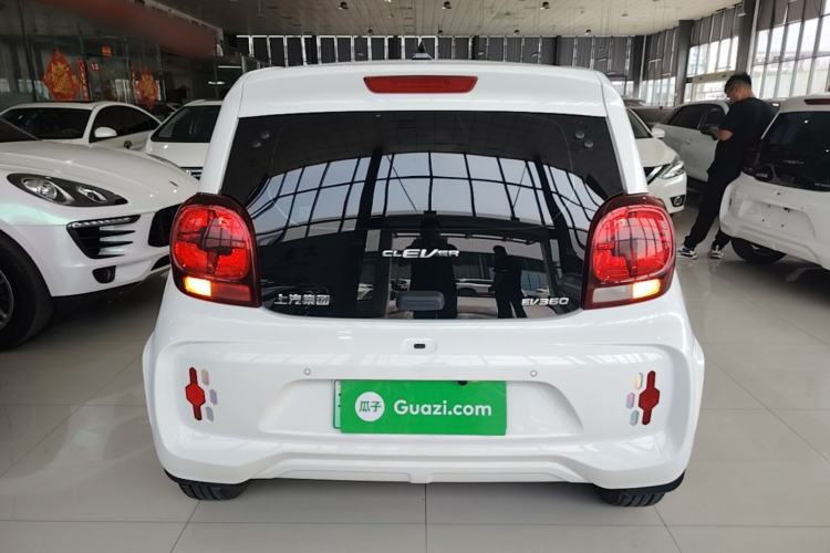 Used Roewe Clever 2021 302 km New Four-Seater Super-Efficient Version Rear