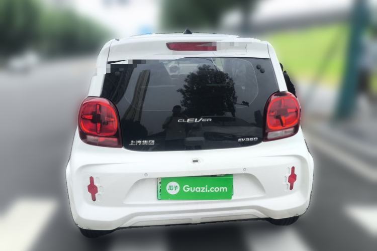 Used Roewe Clever 2021 302 km New Four-Seater Super-Efficient Version Rear