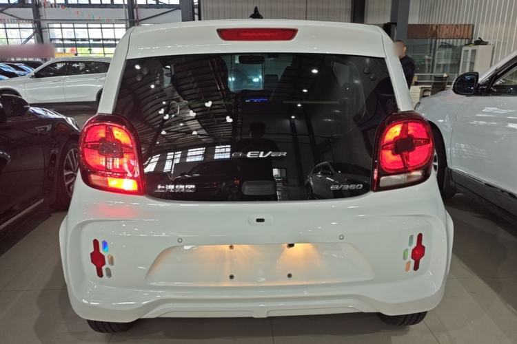 Used Roewe Clever 2021 302 km New Four-Seater Super-Efficient Version Rear