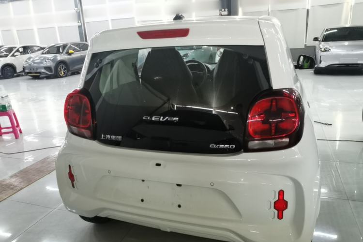 Used Roewe Clever 2021 302 km New Four-Seater Super-Efficient Version Rear