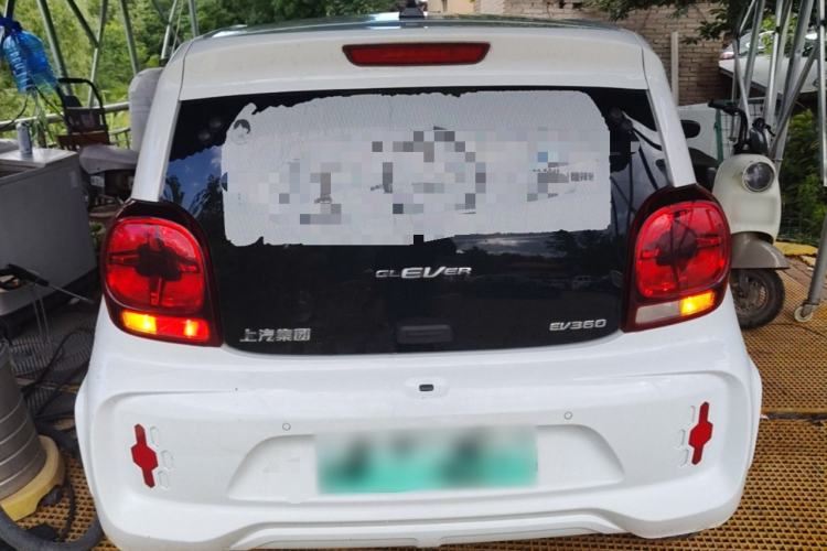 Used Roewe Clever 2021 302 km New Four-Seater Super-Efficient Version Rear