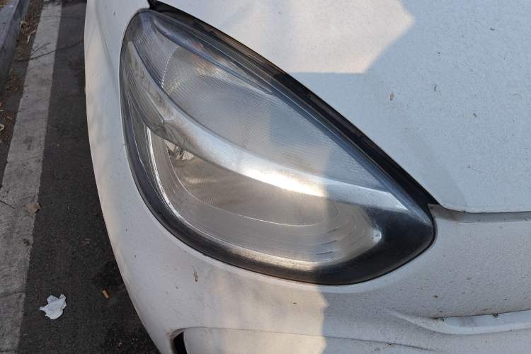 Used Roewe Clever 2021 302km All-Round Version Right Front Headlight