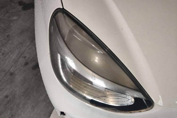 Used Roewe Clever 2021 302km All-Round Version Right Front Headlight