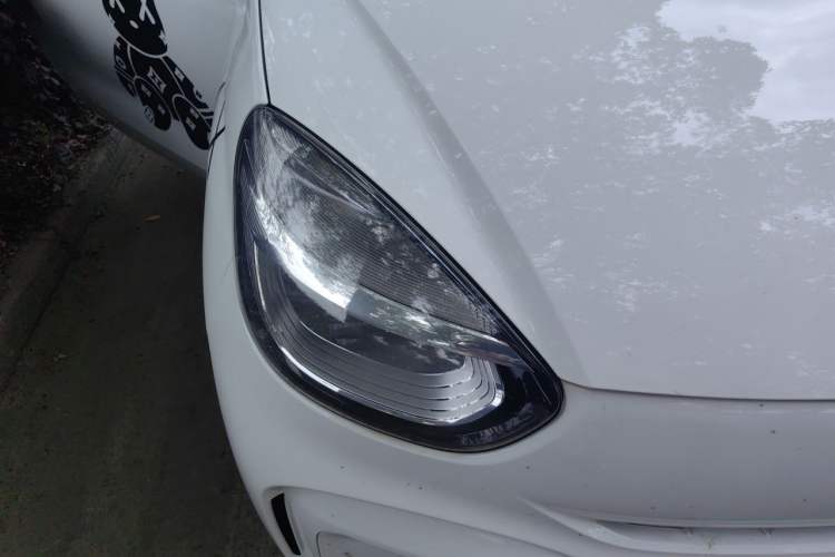 Used Roewe Clever 2021 302km Excellence Edition Right Front Headlight