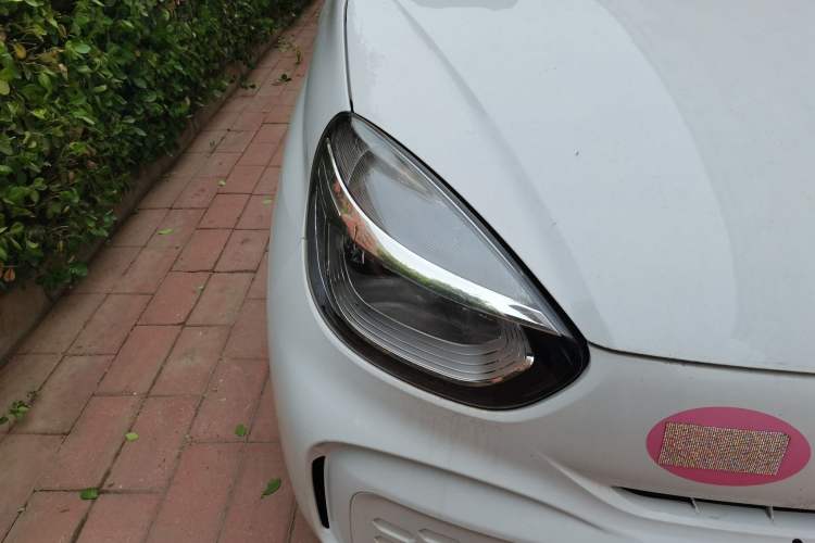 Used Roewe Clever 2021 302km All-Round Version Right Front Headlight