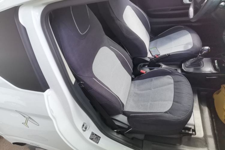 Used Roewe Clever 2021 302km All-Round Version Right Front Seat