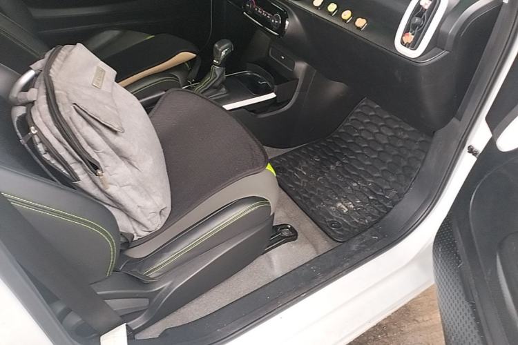 Used Roewe Clever 2021 302km Excellence Edition Right Front Seat
