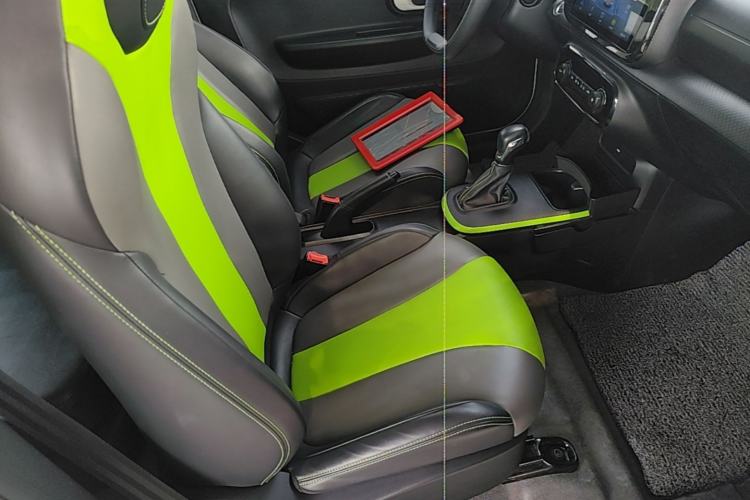 Used Roewe Clever 2021 302km Excellence Edition Right Front Seat