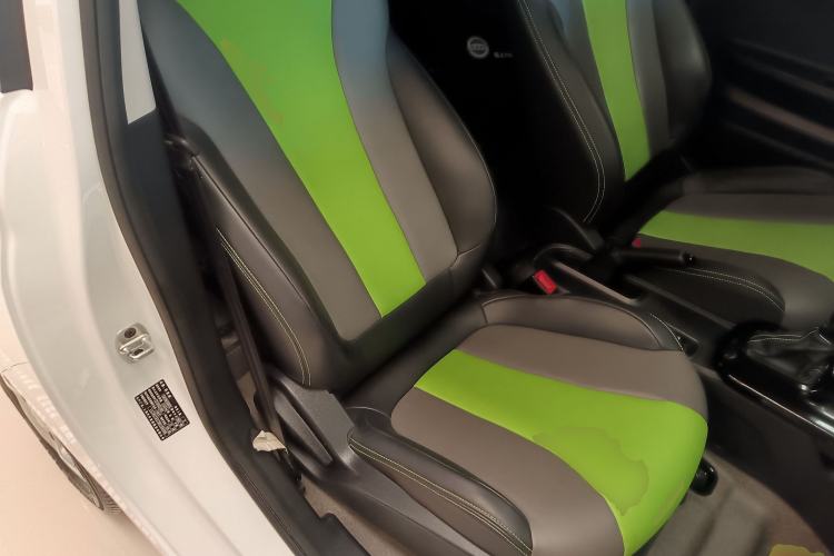 Used Roewe Clever 2021 302km Excellence Edition Right Front Seat