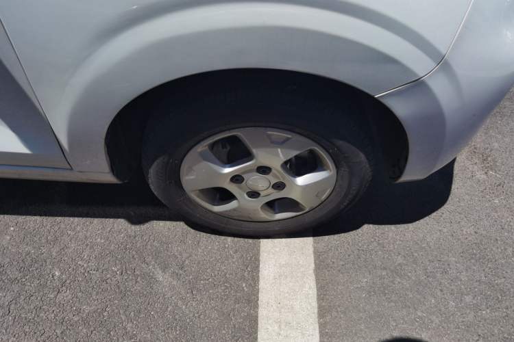 Used Roewe Clever 2021 302km Excellence Edition Right Front Wheel Hub