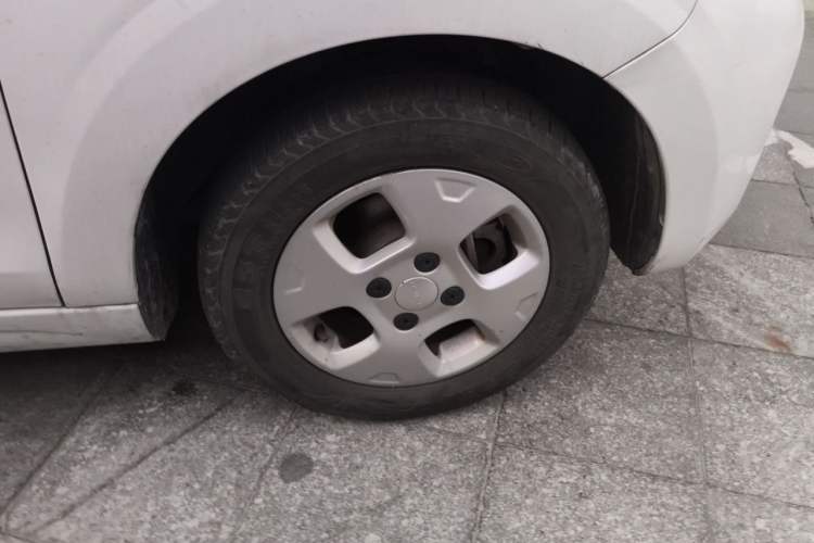 Used Roewe Clever 2021 302km Excellence Edition Right Front Wheel Hub