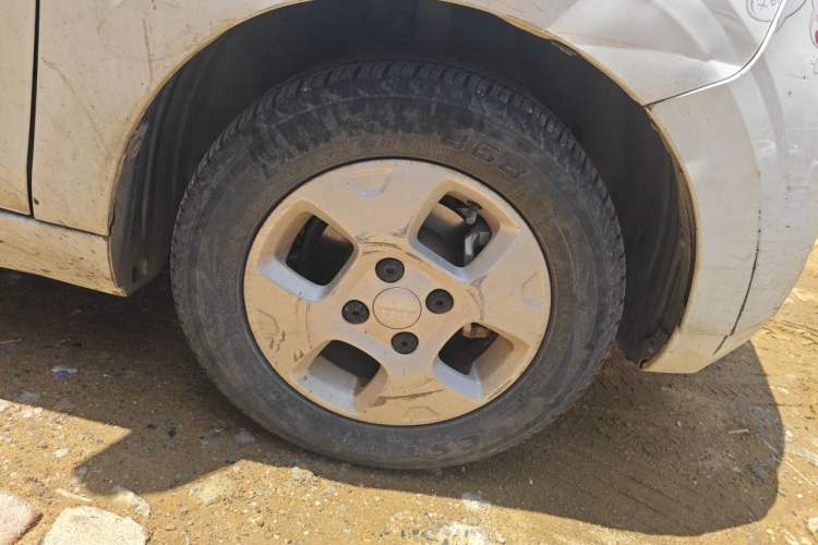 Used Roewe Clever 2021 302km Excellence Edition Right Front Wheel Hub