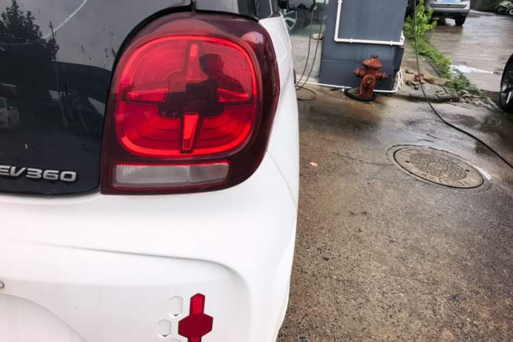 Used Roewe Clever 2021 302km All-Round Version Right Rear Taillight