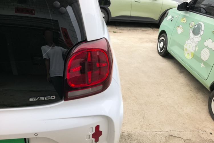 Used Roewe Clever 2021 302km Excellence Edition Right Rear Taillight