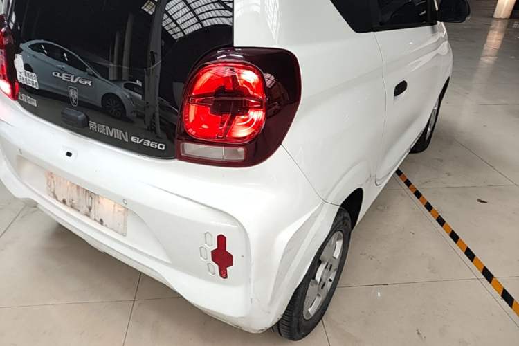 Used Roewe Clever 2021 302km Excellence Edition Right Rear Taillight