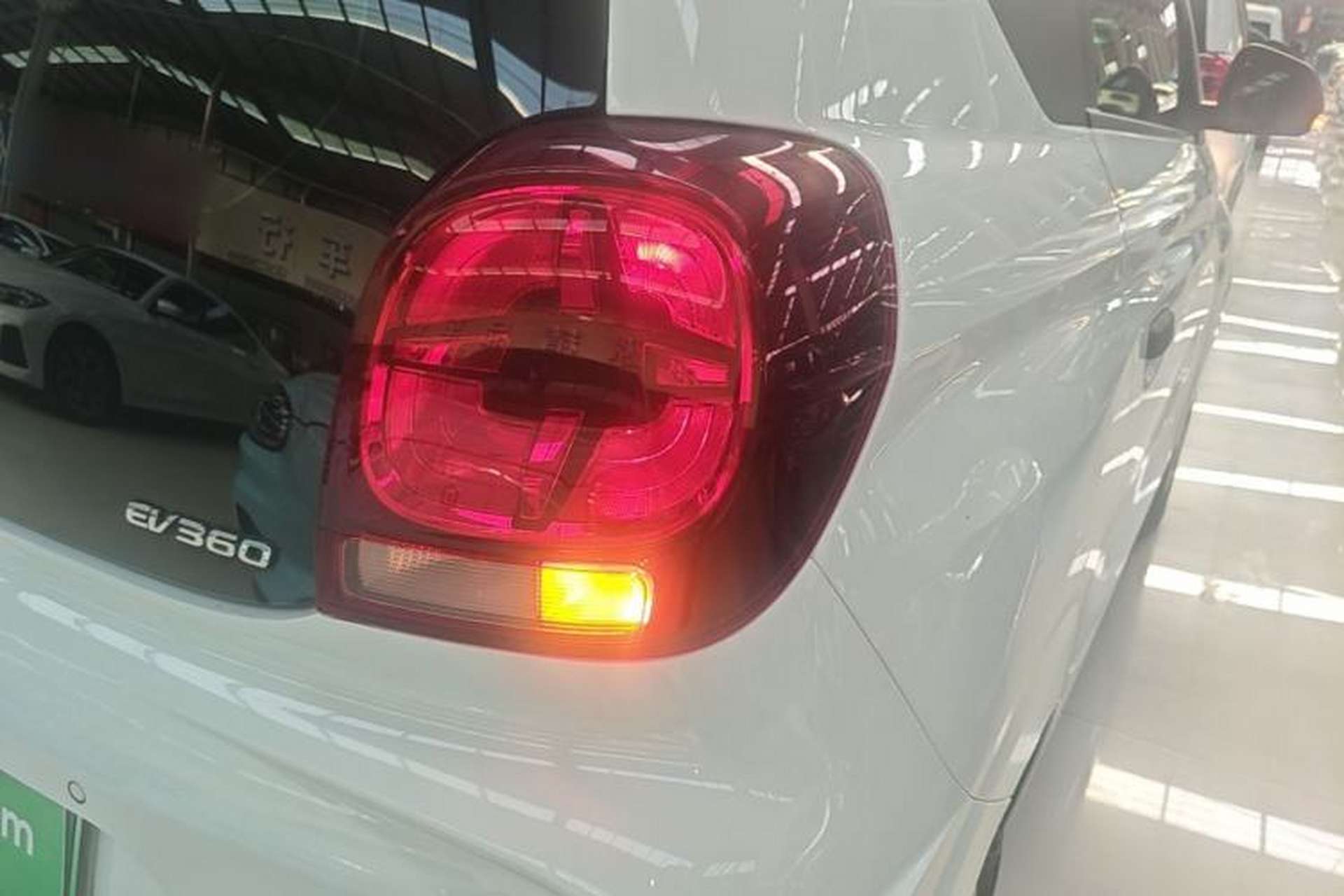 Used Roewe Clever 2021 302km All-Round Version Right Rear Taillight