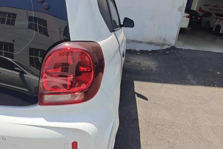 Used Roewe Clever 2021 302km All-Round Version Right Rear Taillight