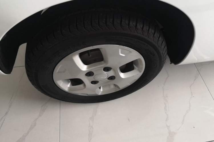 Used Roewe Clever 2021 302km Excellence Edition Right Rear Wheel Hub