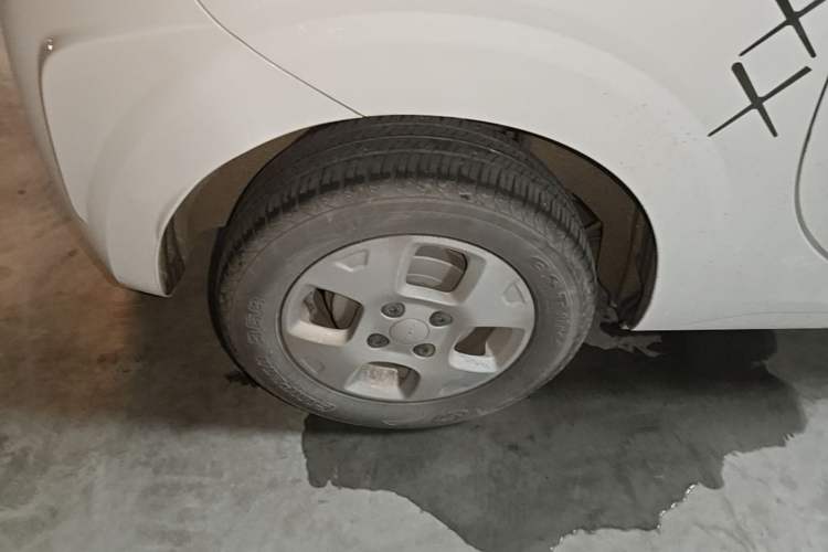 Used Roewe Clever 2021 302km Excellence Edition Right Rear Wheel Hub