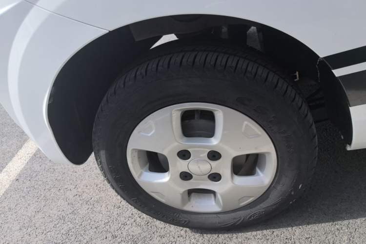 Used Roewe Clever 2021 302km All-Round Version Right Rear Wheel Hub
