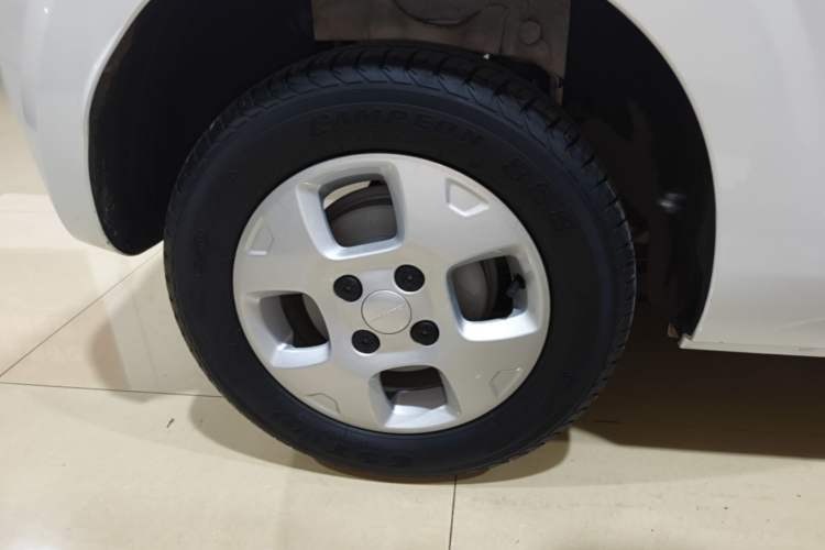 Used Roewe Clever 2021 302km All-Round Version Right Rear Wheel Hub