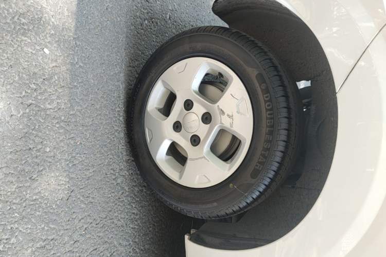 Used Roewe Clever 2021 302km Excellence Edition Right Rear Wheel Hub