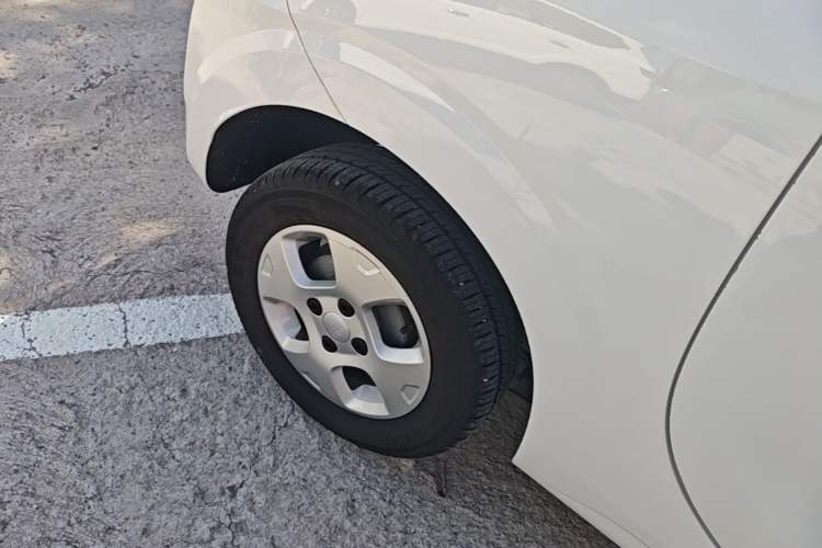 Used Roewe Clever 2021 302km Excellence Edition Right Rear Wheel Hub