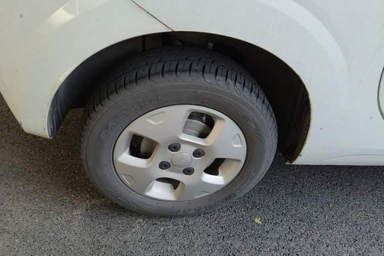 Used Roewe Clever 2021 302km Excellence Edition Right Rear Wheel Hub
