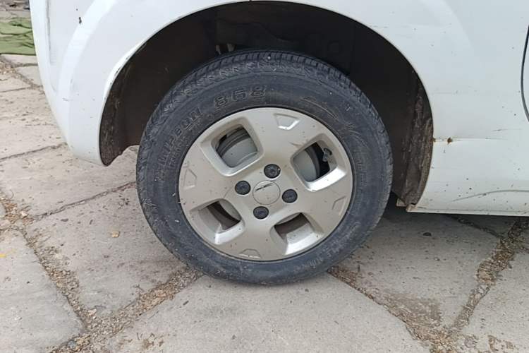 Used Roewe Clever 2021 302km All-Round Version Right Rear Wheel Hub
