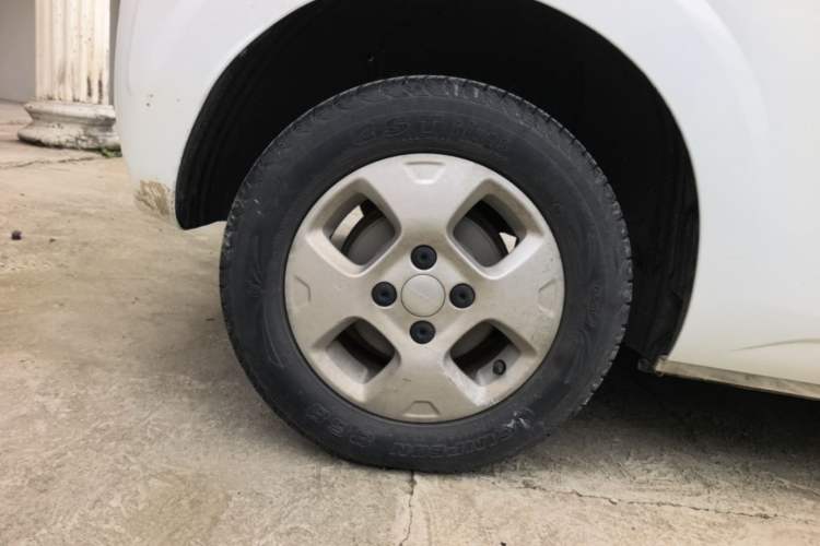 Used Roewe Clever 2021 302km Excellence Edition Right Rear Wheel Hub