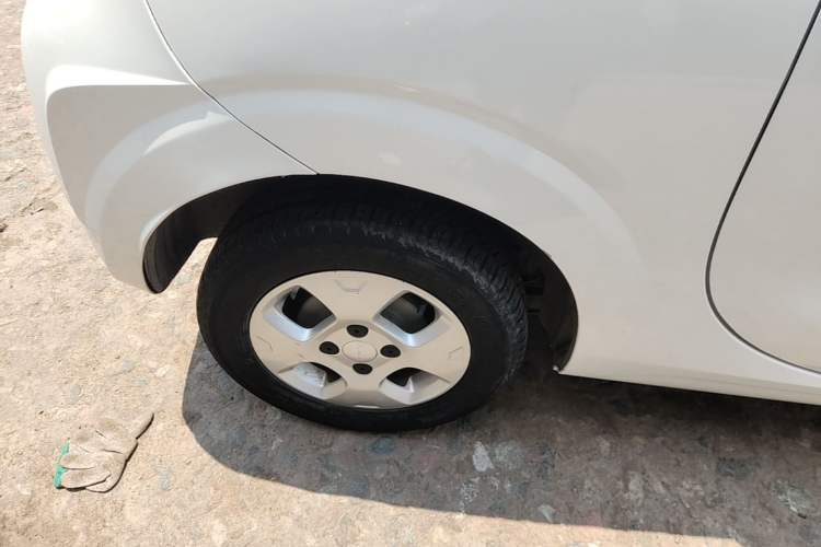 Used Roewe Clever 2021 302km All-Round Version Right Rear Wheel Hub