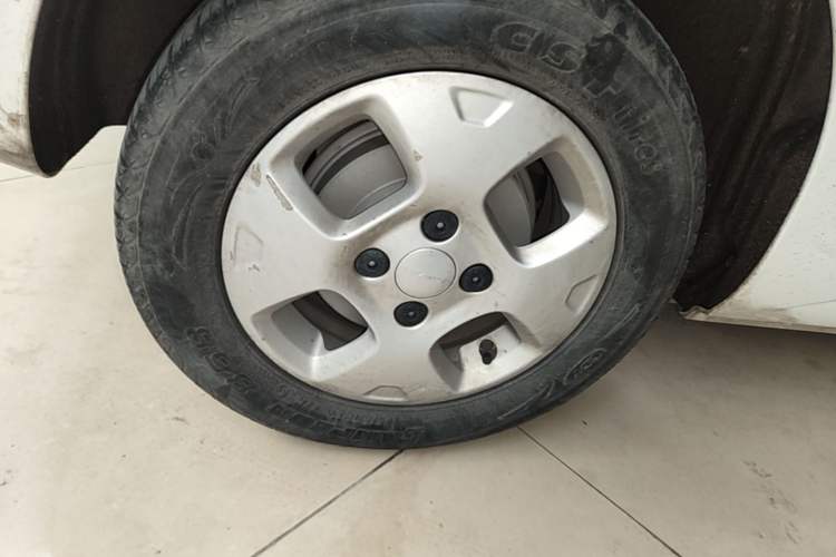 Used Roewe Clever 2021 302km Excellence Edition Right Rear Wheel Hub