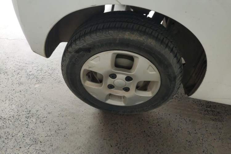 Used Roewe Clever 2021 302km All-Round Version Right Rear Wheel Hub