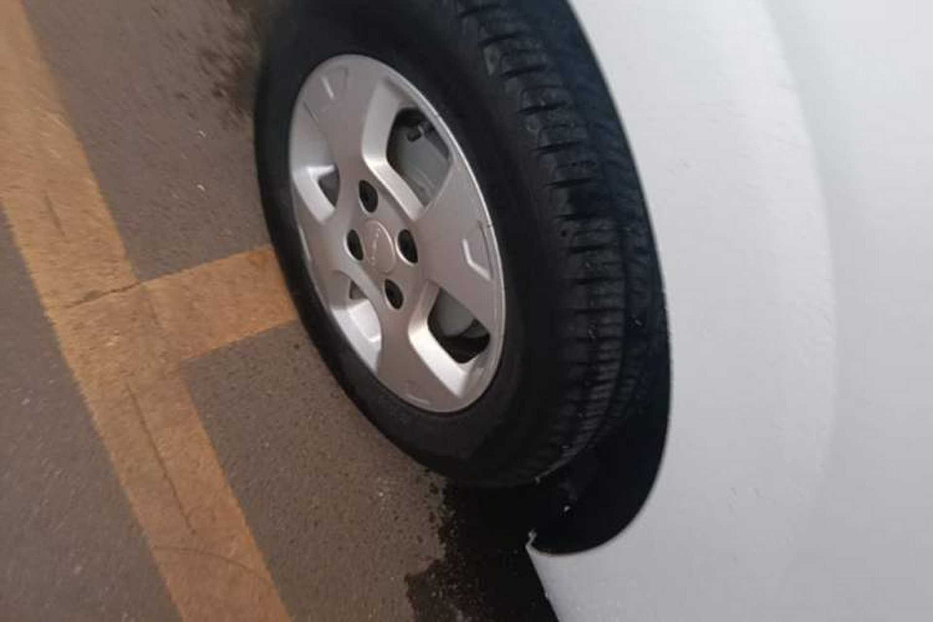 Used Roewe Clever 2021 302 km New Four-Seater Super-Efficient Version Right Rear Wheel Hub