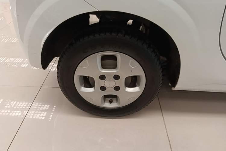 Used Roewe Clever 2021 302km Excellence Edition Right Rear Wheel Hub