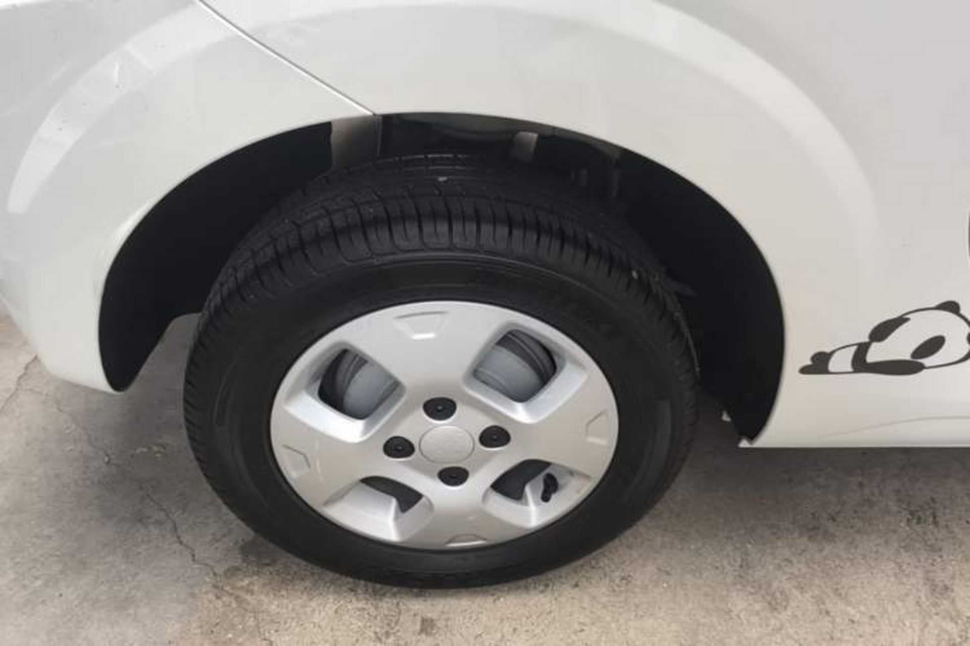 Used Roewe Clever 2021 302km All-Round Version Right Rear Wheel Hub