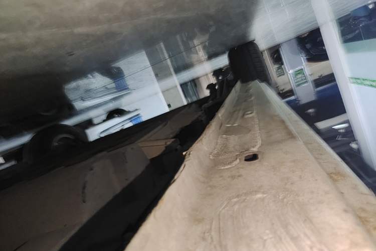 Used Roewe Clever 2021 302km All-Round Version Right Side Sill